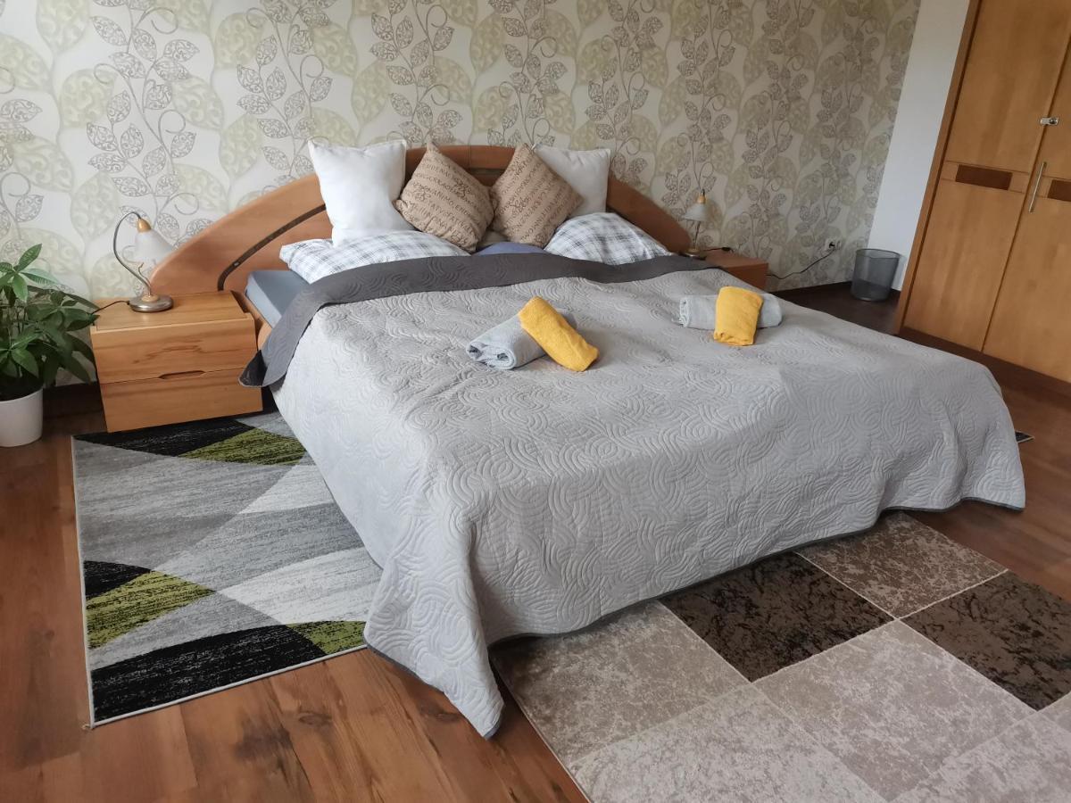Alleeblick Apartment *